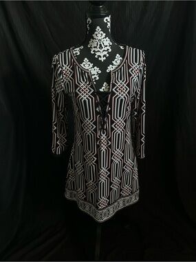 White House Black Market Black & Pink Geometric Lace-Up Tunic